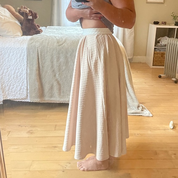 TORN BY RONNY KOBO | Maxi Thick Dress Skirt - Picture 2 of 13